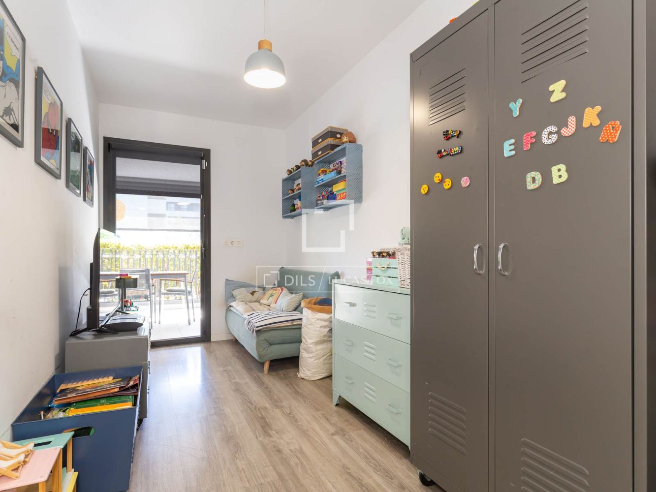 Wohnung in Sant Just Desvern, Barcelona, Spanien 4 Schlafzimmer, 126 m2 Nr. 199148