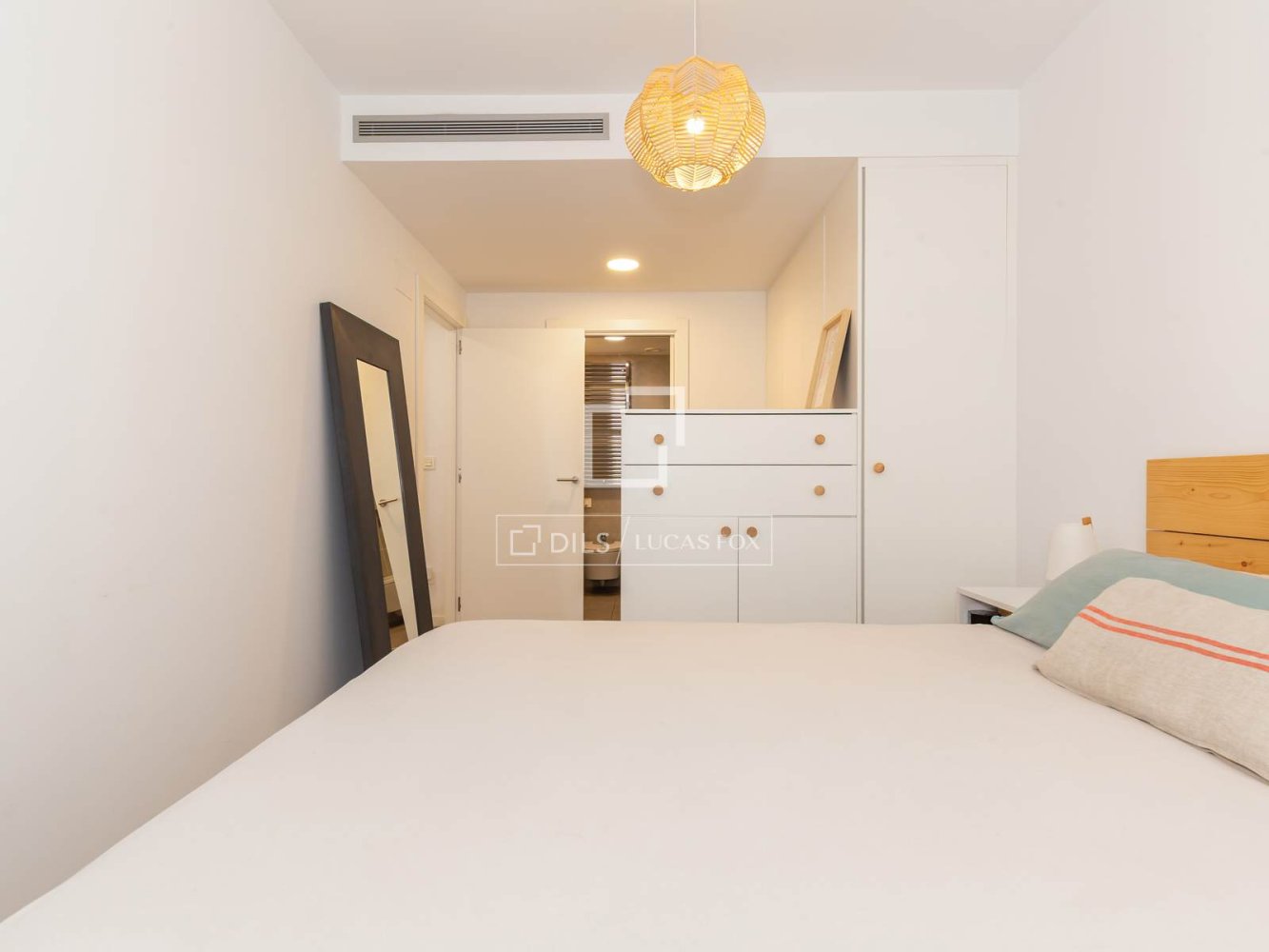 Wohnung in Sant Just Desvern, Barcelona, Spanien 4 Schlafzimmer, 126 m2 Nr. 199148