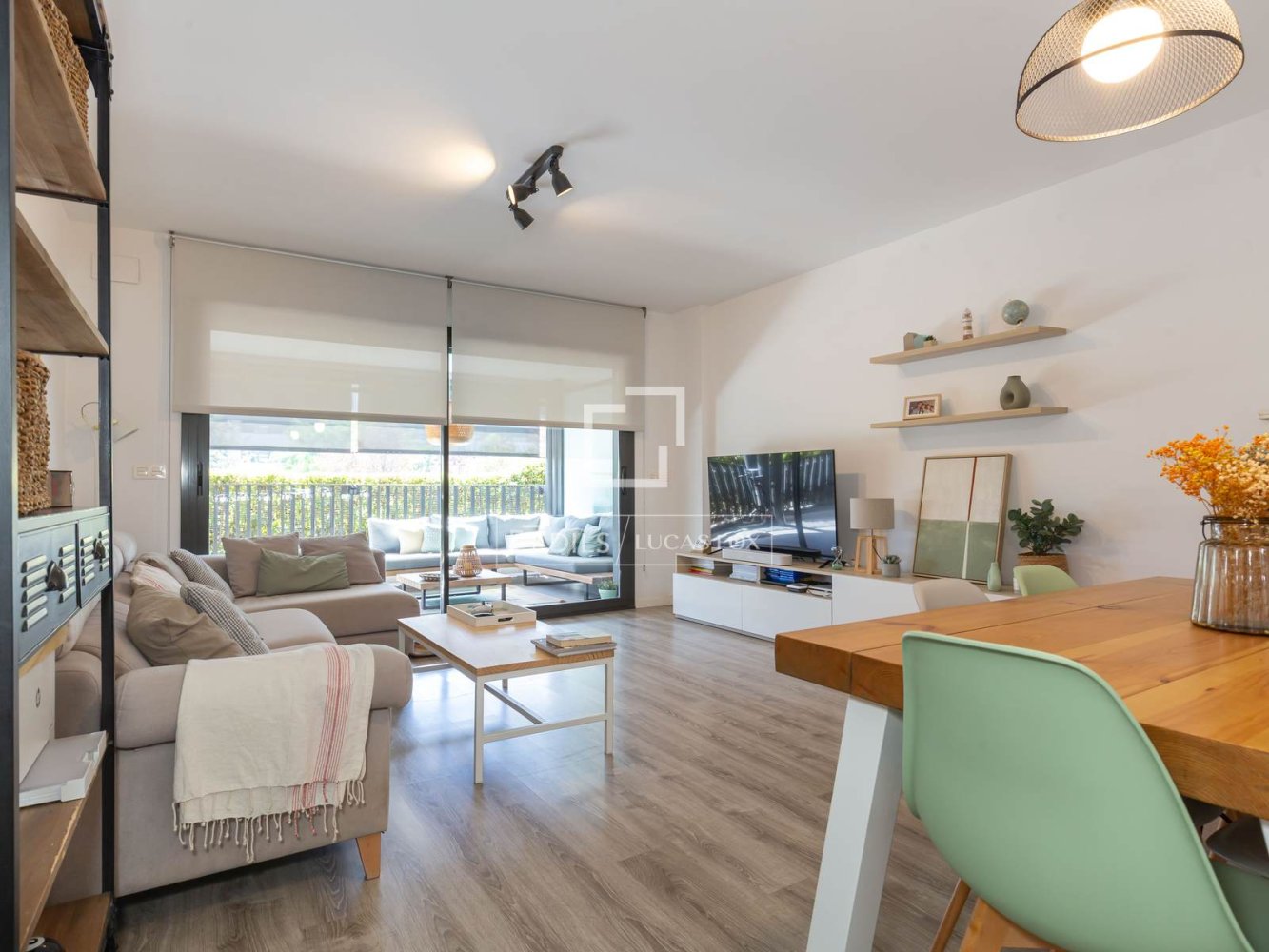 Wohnung in Sant Just Desvern, Barcelona, Spanien 4 Schlafzimmer, 126 m2 Nr. 199148
