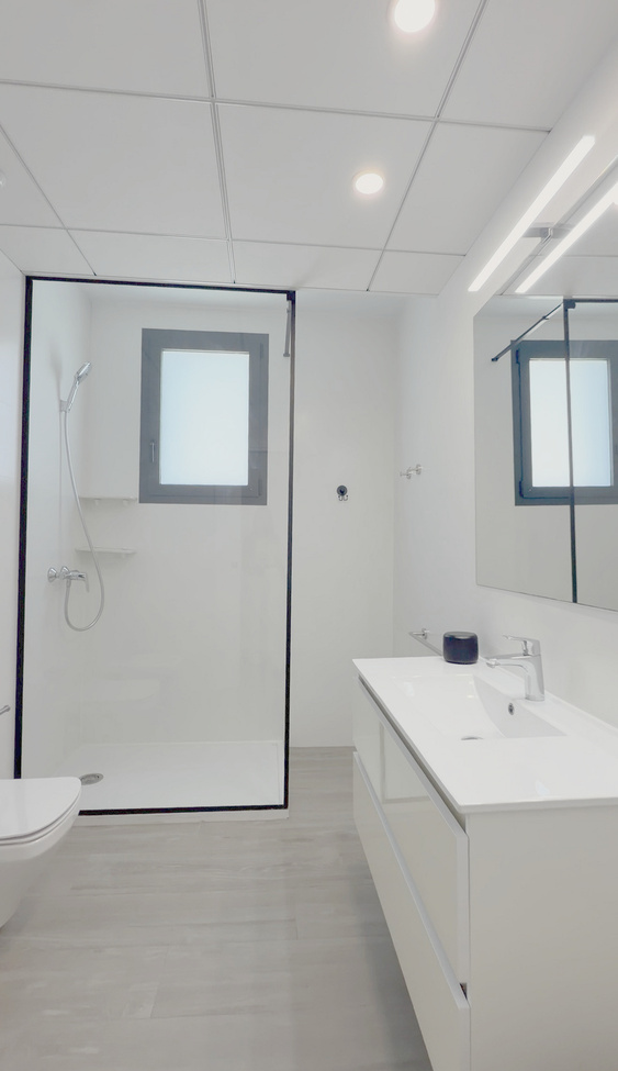 Appartamento a Alicante, Spagna 3 camere da letto, 180 mq. N° 199946