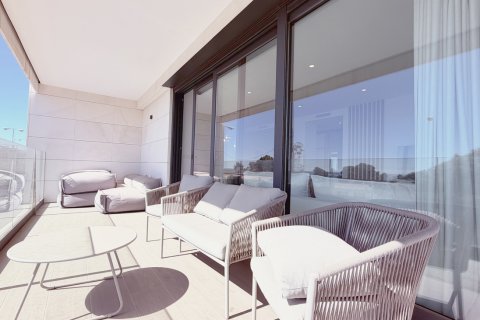 Apartment in Alicante, Spain 3 bedrooms, 180 sq.m. No. 199946
