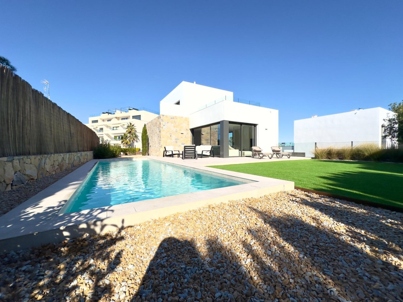 Villa i Orihuela, Alicante, Spanien 282 kvm. Nr. 199639
