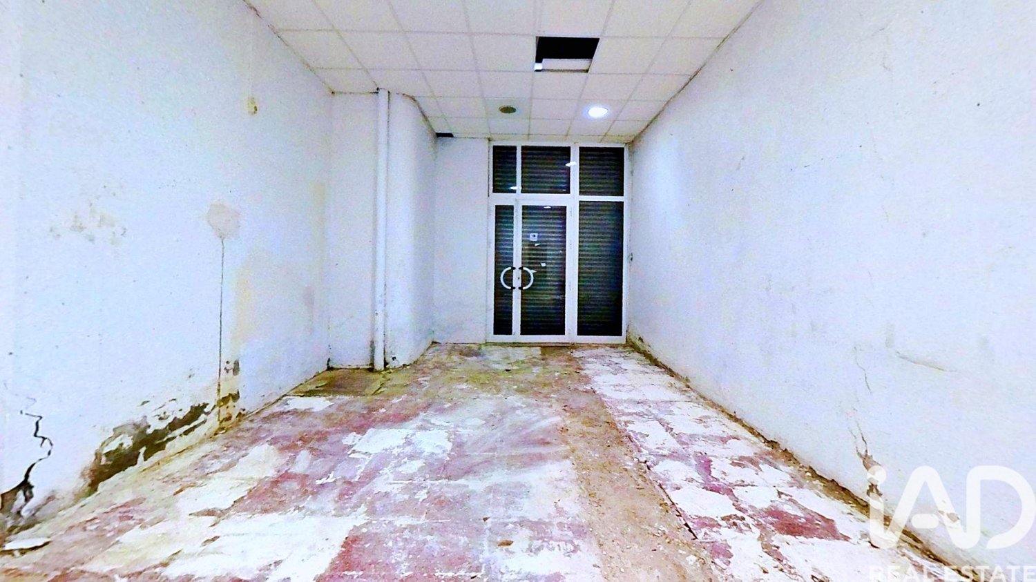 Propiedad comercial en Alicante, España 4 dormitorios, 180 m2 No. 197767