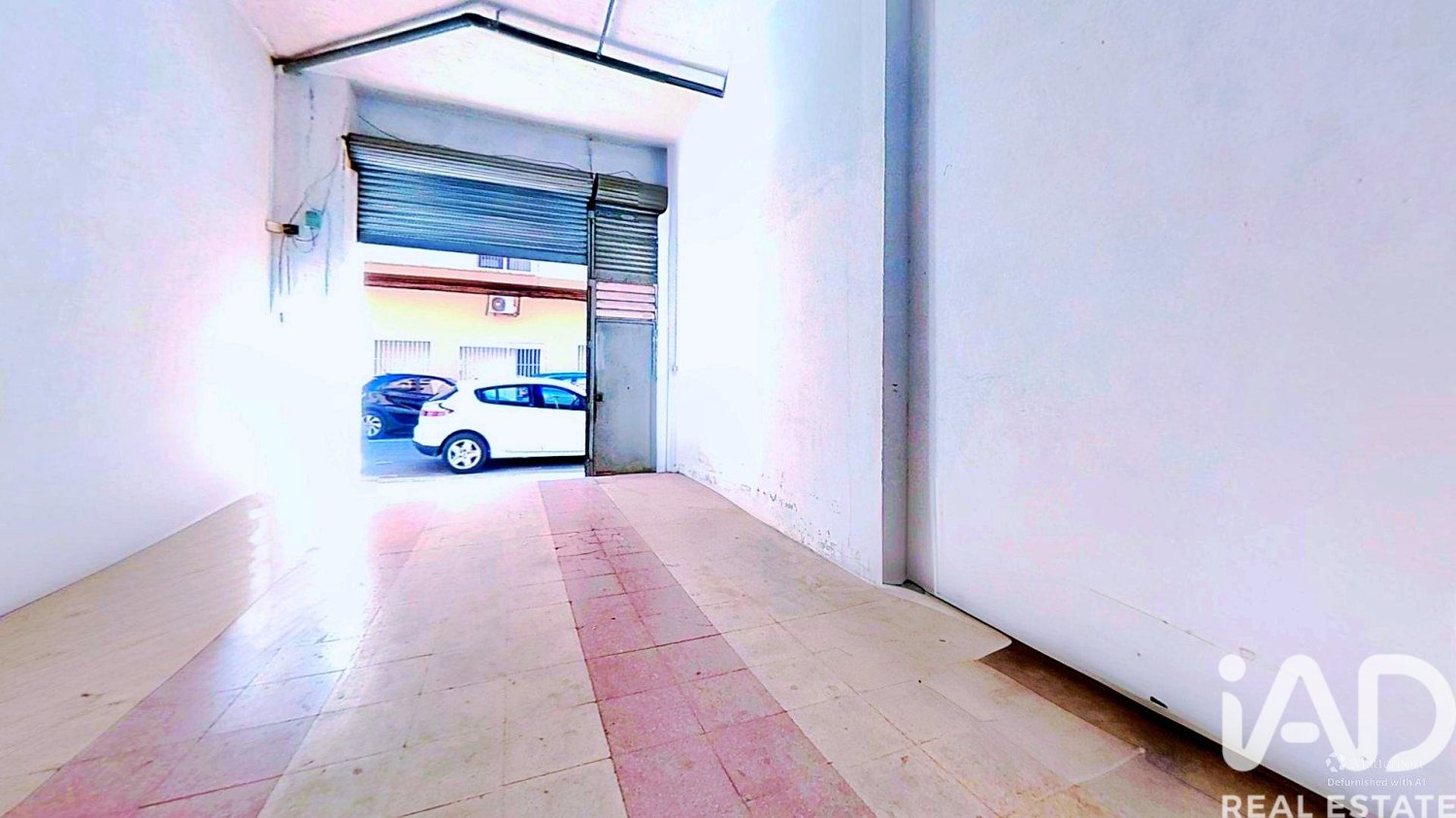 Propiedad comercial en Alicante, España 4 dormitorios, 180 m2 No. 197767