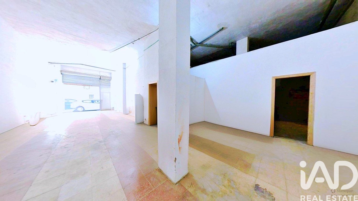 Propiedad comercial en Alicante, España 4 dormitorios, 180 m2 No. 197767