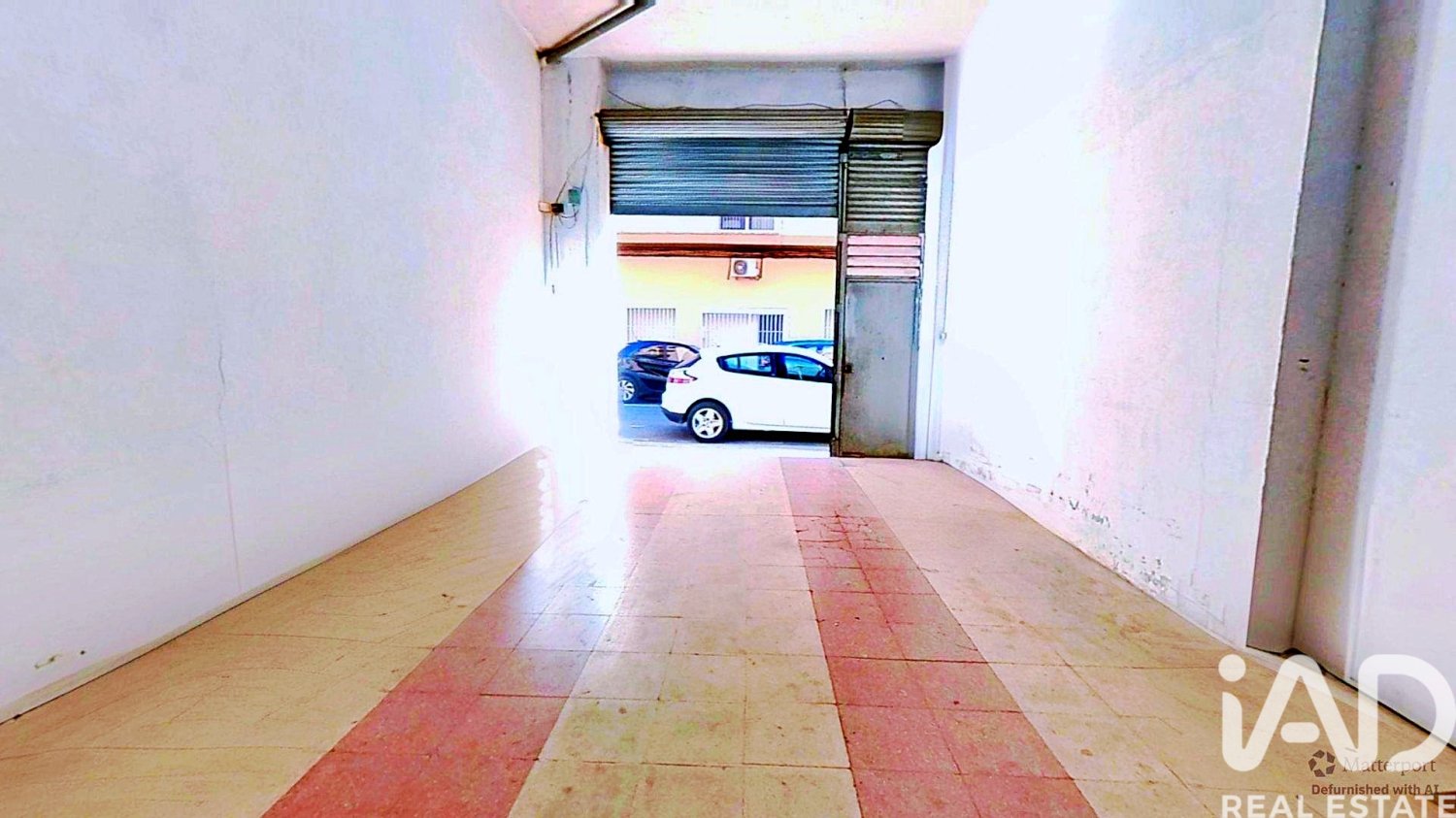 Propiedad comercial en Alicante, España 4 dormitorios, 180 m2 No. 197767