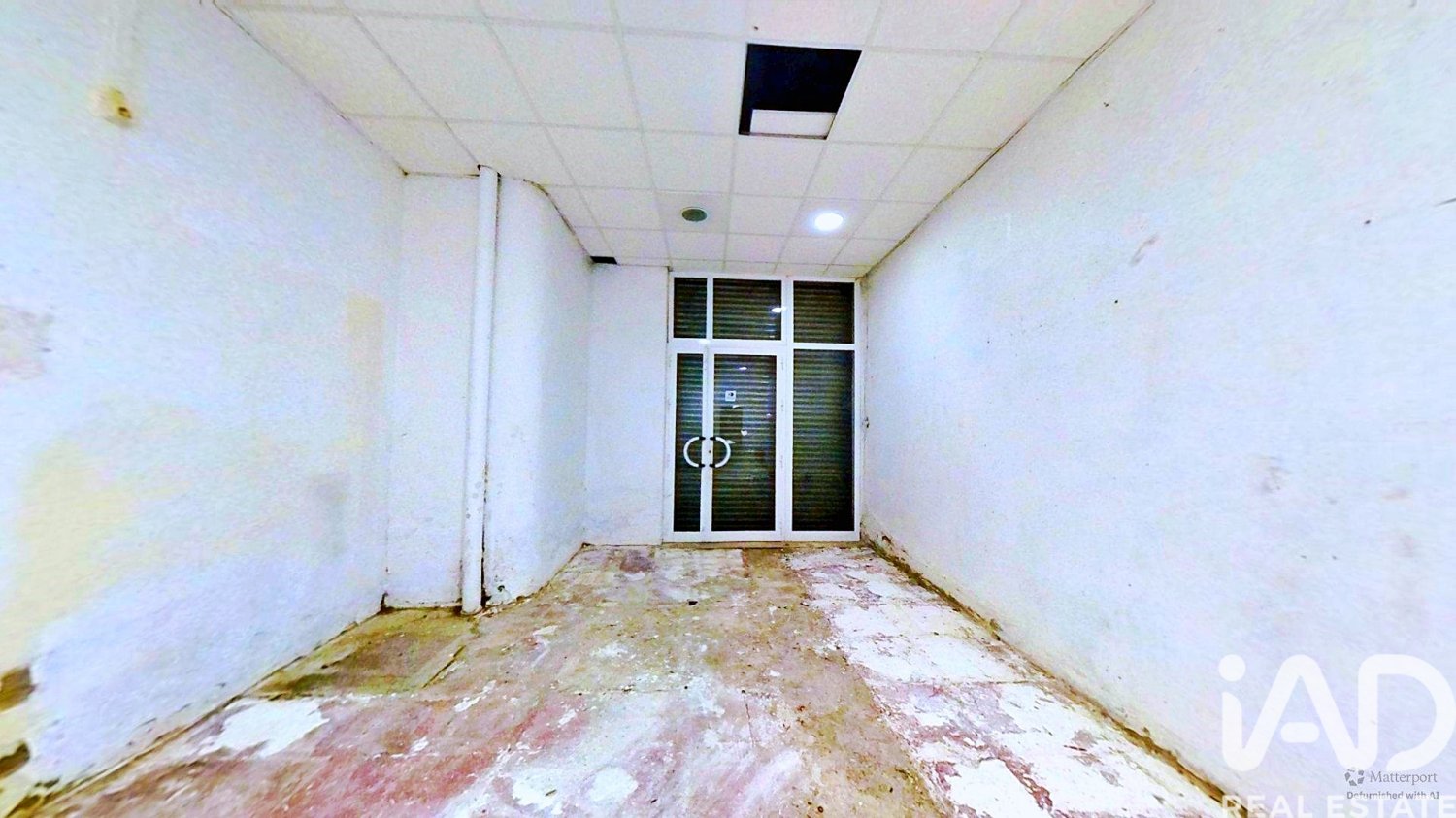 Propiedad comercial en Alicante, España 4 dormitorios, 180 m2 No. 197767
