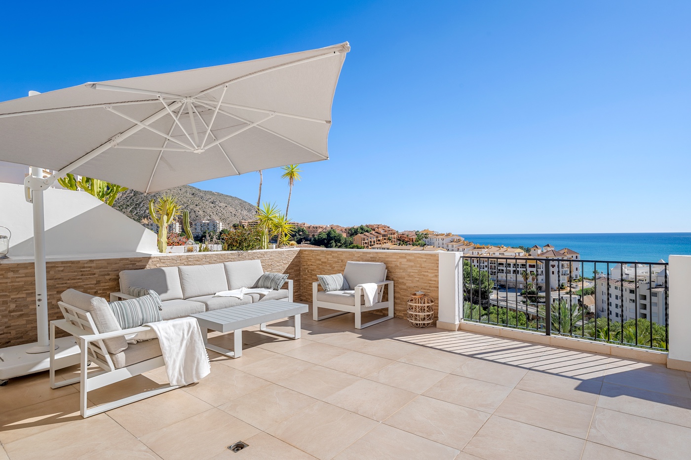 Appartamento a Altea, Alicante, Spagna 3 camere da letto, 116 mq. N° 189346