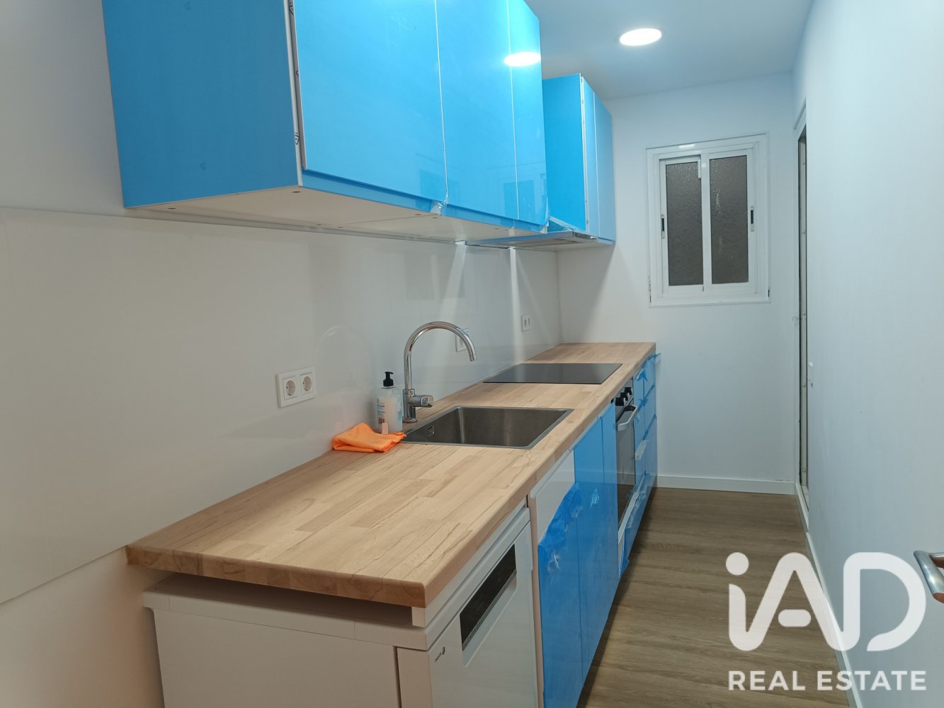Apartment in Barcelona, Spain 3 bedrooms, 81 sq.m. No. 199623