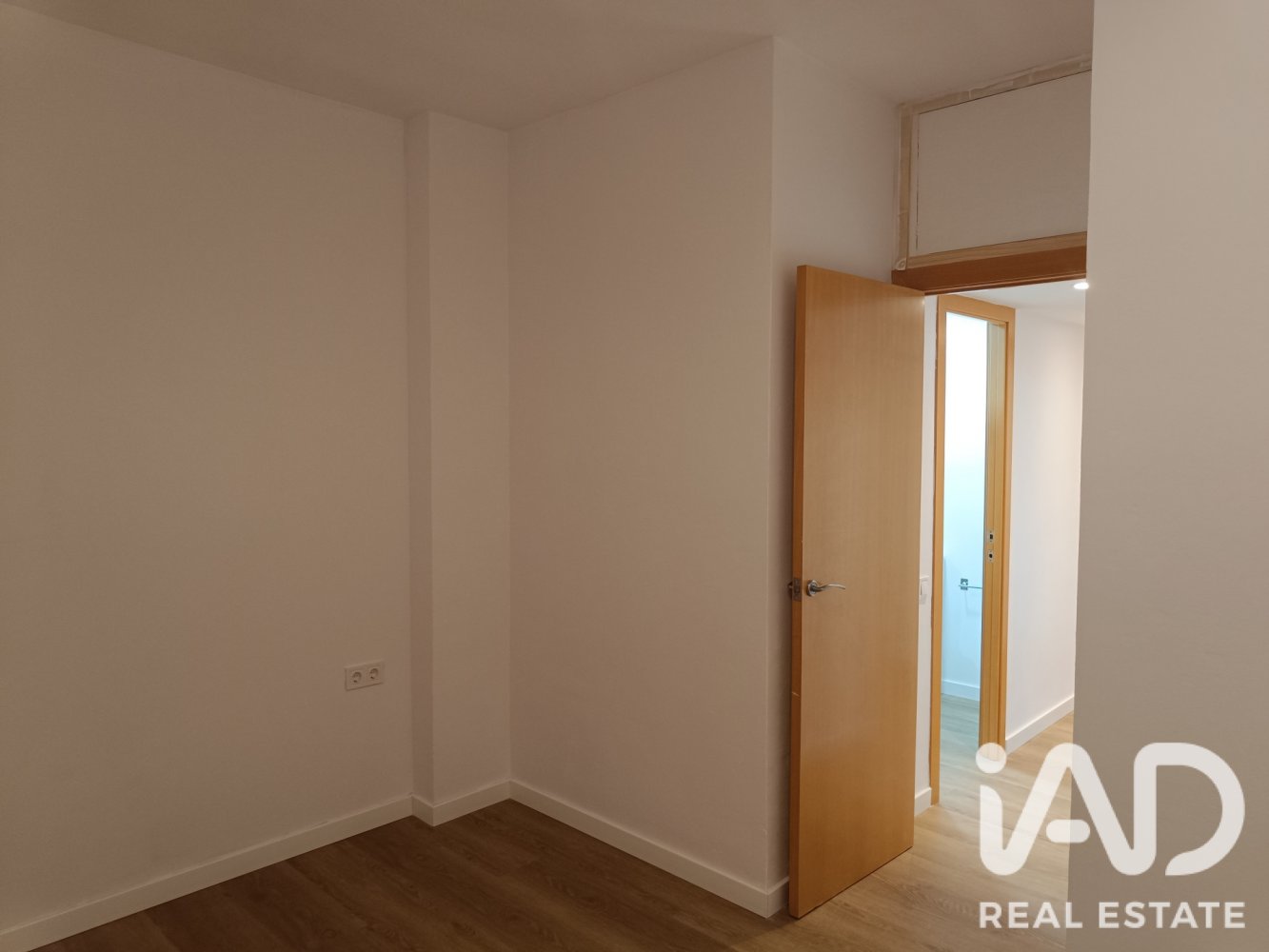 Apartment in Barcelona, Spain 3 bedrooms, 81 sq.m. No. 199623