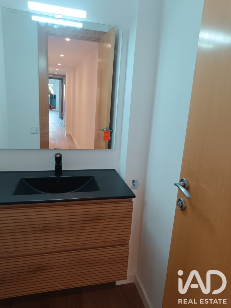 Apartment in Barcelona, Spain 3 bedrooms, 81 sq.m. No. 199623
