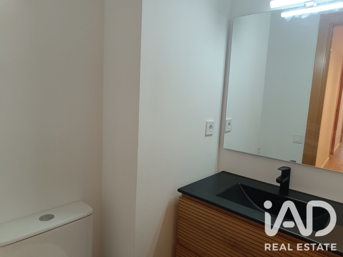 Apartment in Barcelona, Spain 3 bedrooms, 81 sq.m. No. 199623
