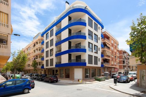 Квартира в Торревьеха, Аликанте, Испания 83м2 №199634