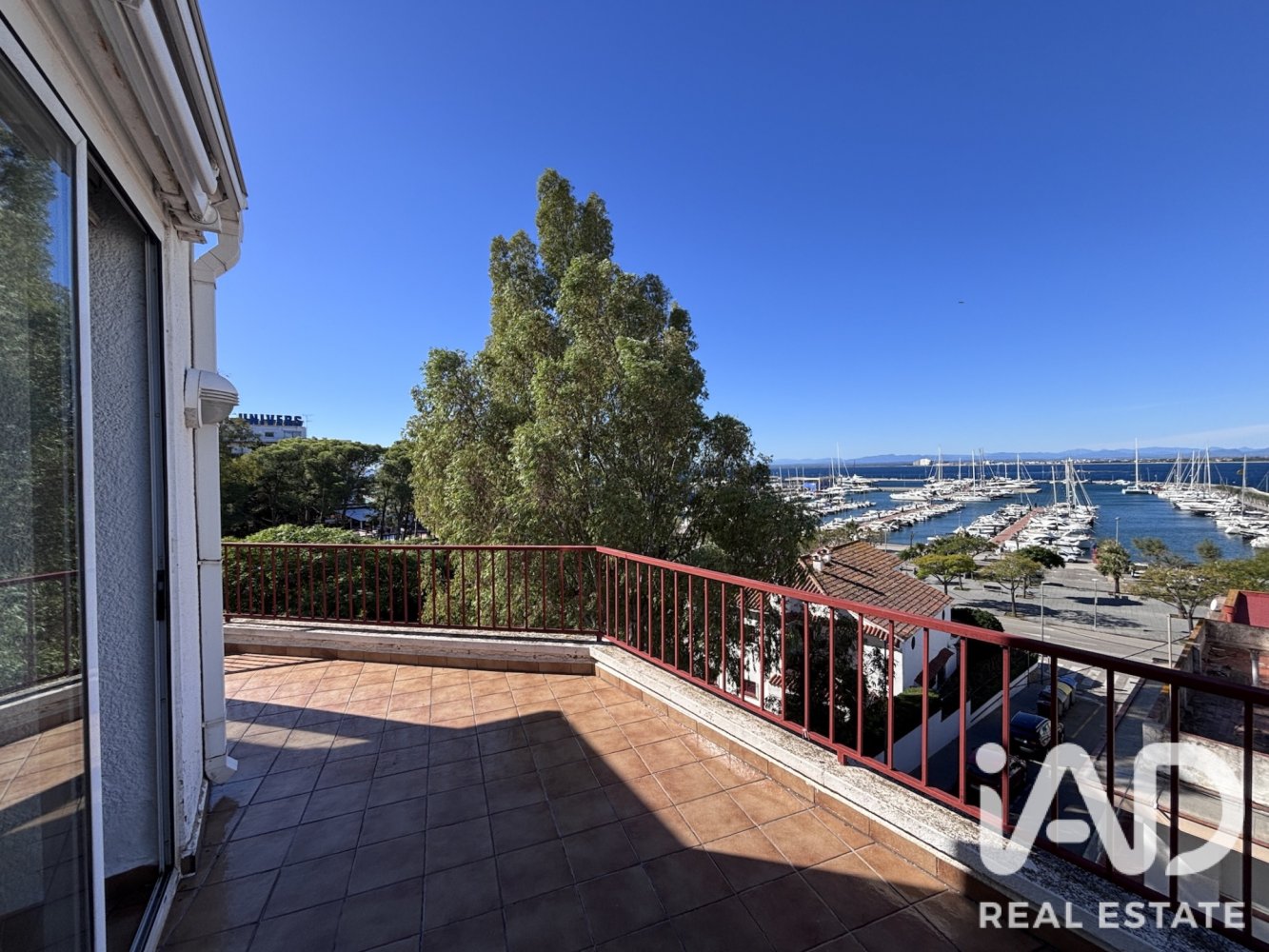 Apartment in Roses, Girona, Spain 2 bedrooms, 84 sq.m. No. 199578