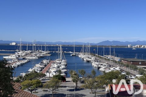 Apartment in Roses, Girona, Spain 2 bedrooms, 84 sq.m. No. 199578