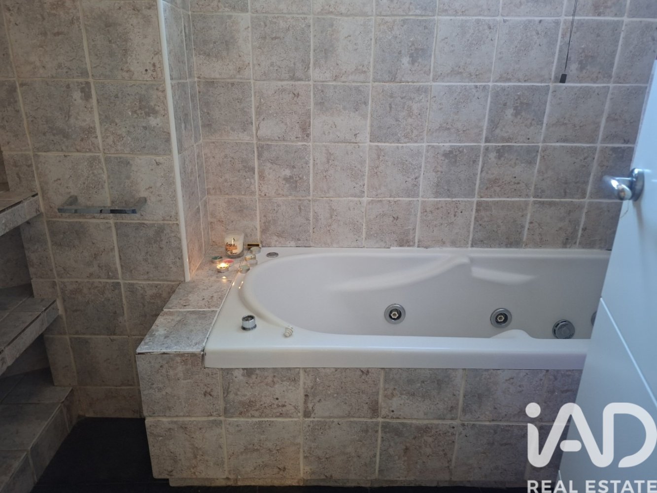 Dzīvoklis Madrid, Spānijā 1 istaba, 40 m2 Nr. 197707