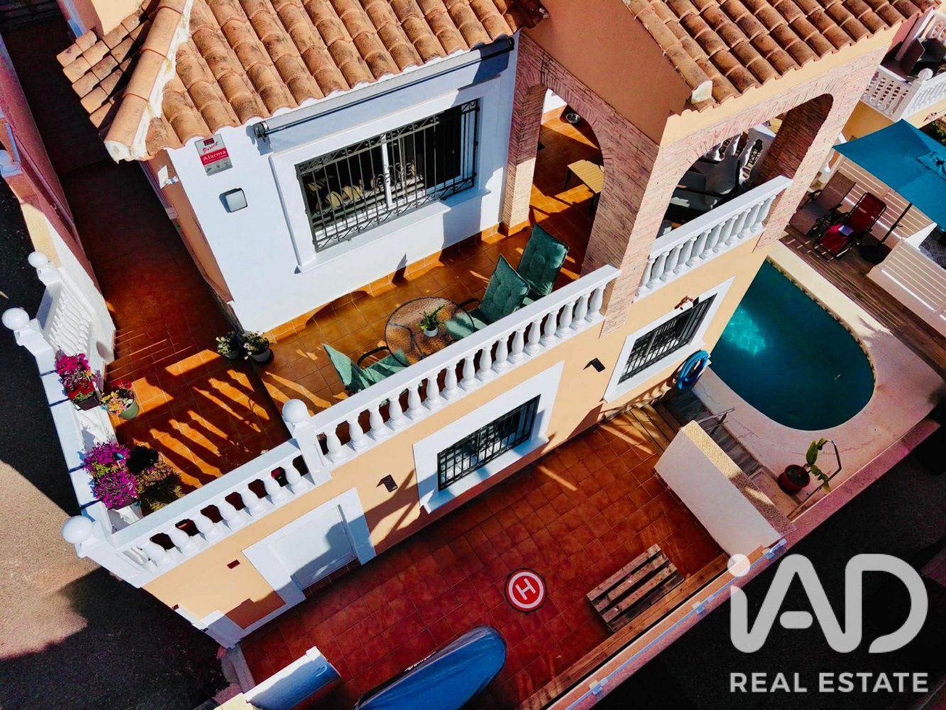 House in San Miguel de Salinas, Alicante, Spanien 4 Schlafzimmer, 208.15 m2 Nr. 197874