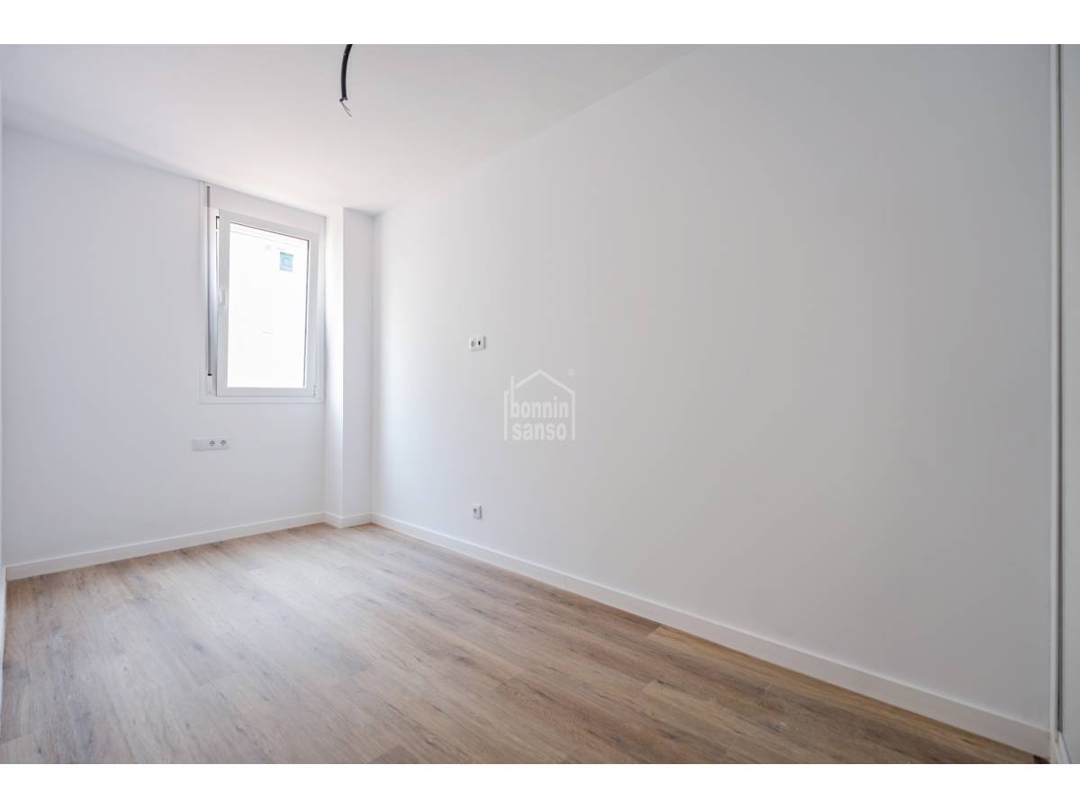 Apartment in Mahon, Menorca, Spain 3 bedrooms, 71 sq.m. No. 199031