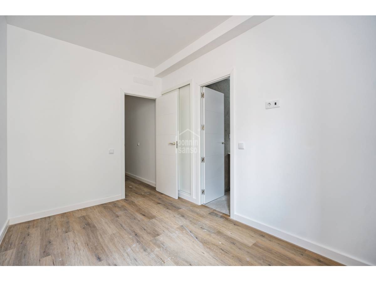 Apartment in Mahon, Menorca, Spain 3 bedrooms, 71 sq.m. No. 199031