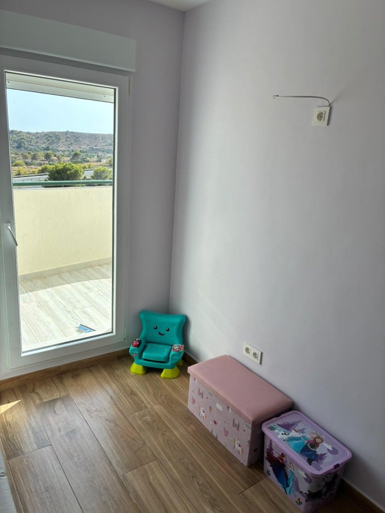 Дом в Финестрат, Аликанте, Испания 3 спальни, 140м2 №199898