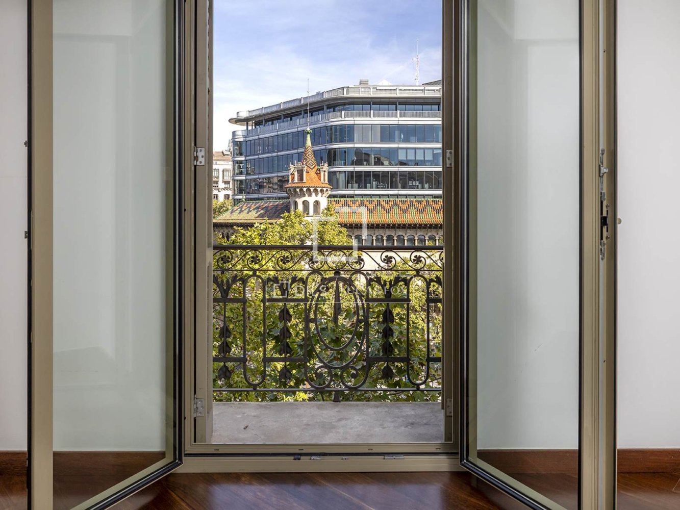 Apartamento en Barcelona, España 3 dormitorios, 169 m2 No. 198501