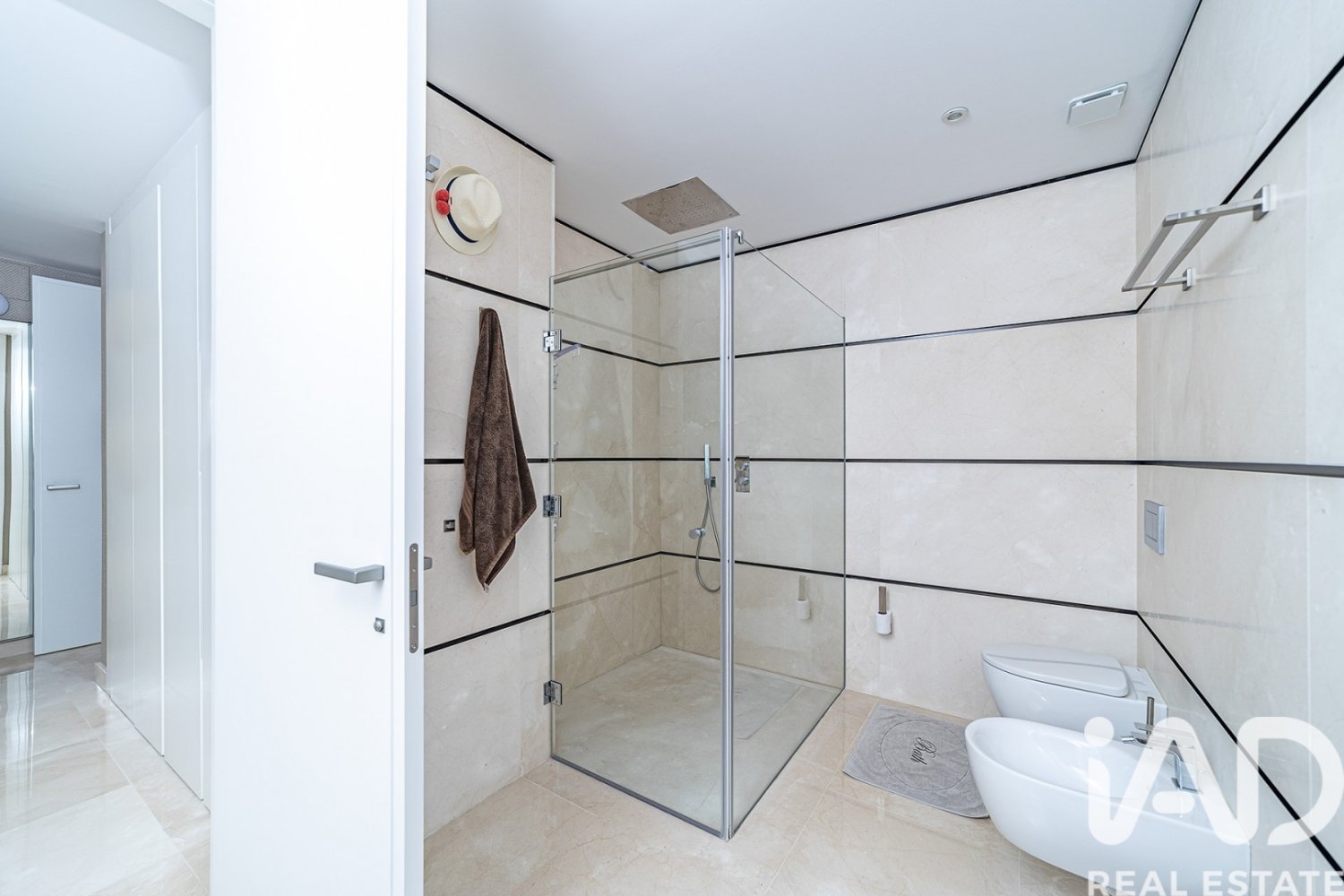 Māja San Pedro Alcantara, Malaga, Spānijā 4 istabas, 290 m2 Nr. 198615