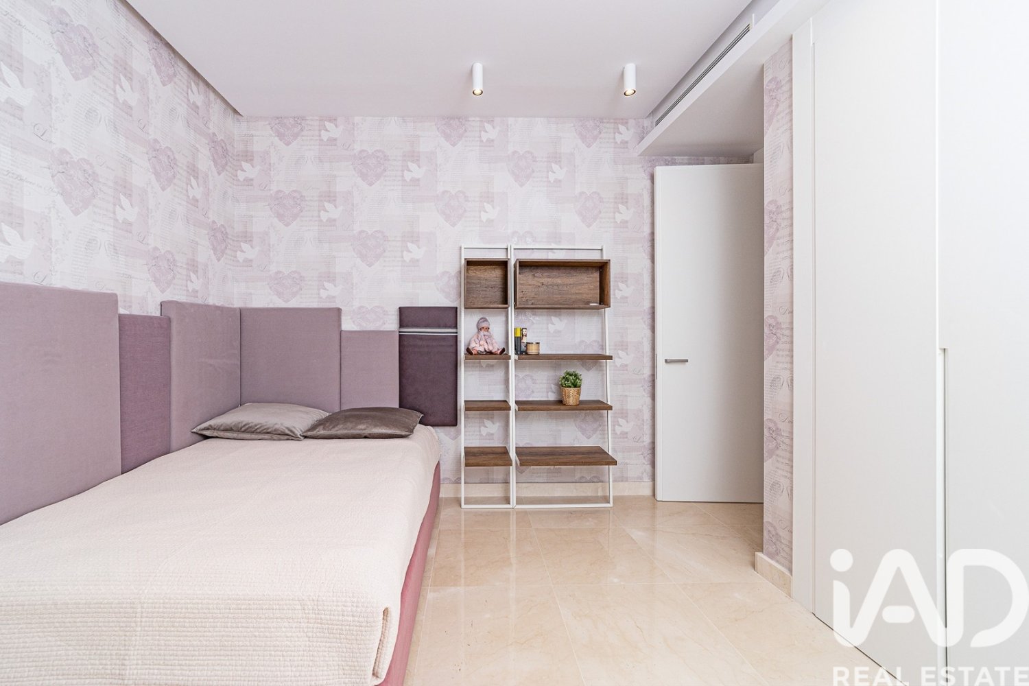 Māja San Pedro Alcantara, Malaga, Spānijā 4 istabas, 290 m2 Nr. 198615
