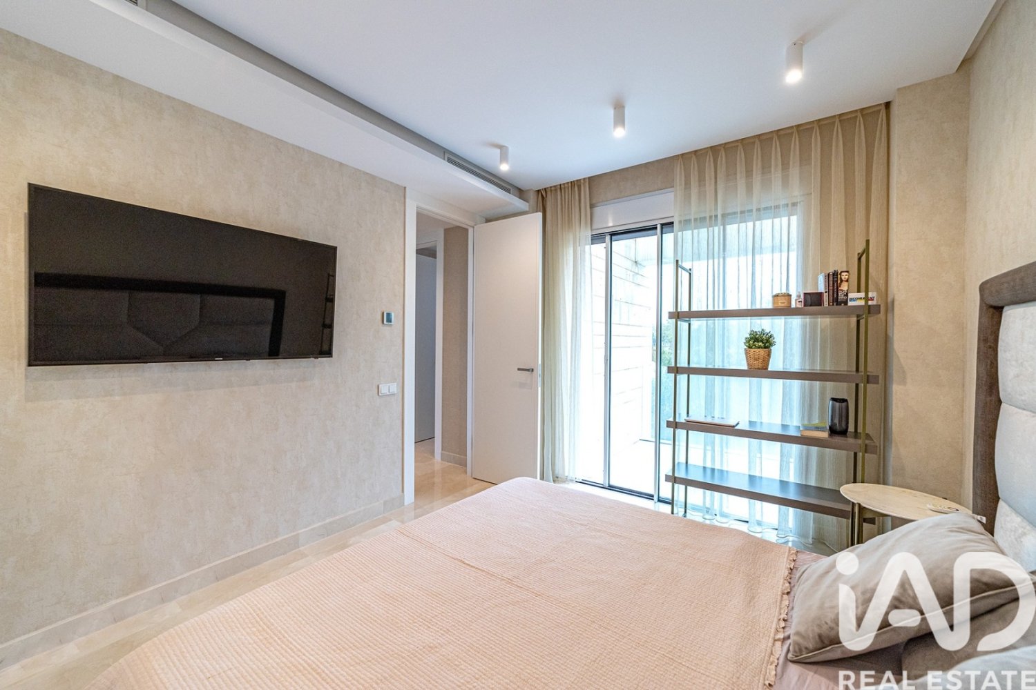 Māja San Pedro Alcantara, Malaga, Spānijā 4 istabas, 290 m2 Nr. 198615