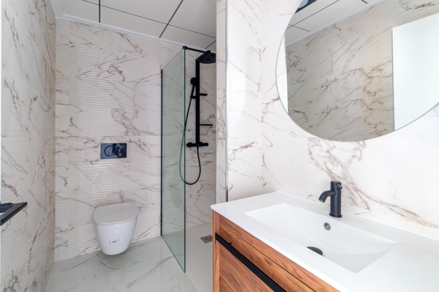 Appartamento a Orihuela, Alicante, Spagna 83 mq. N° 198144