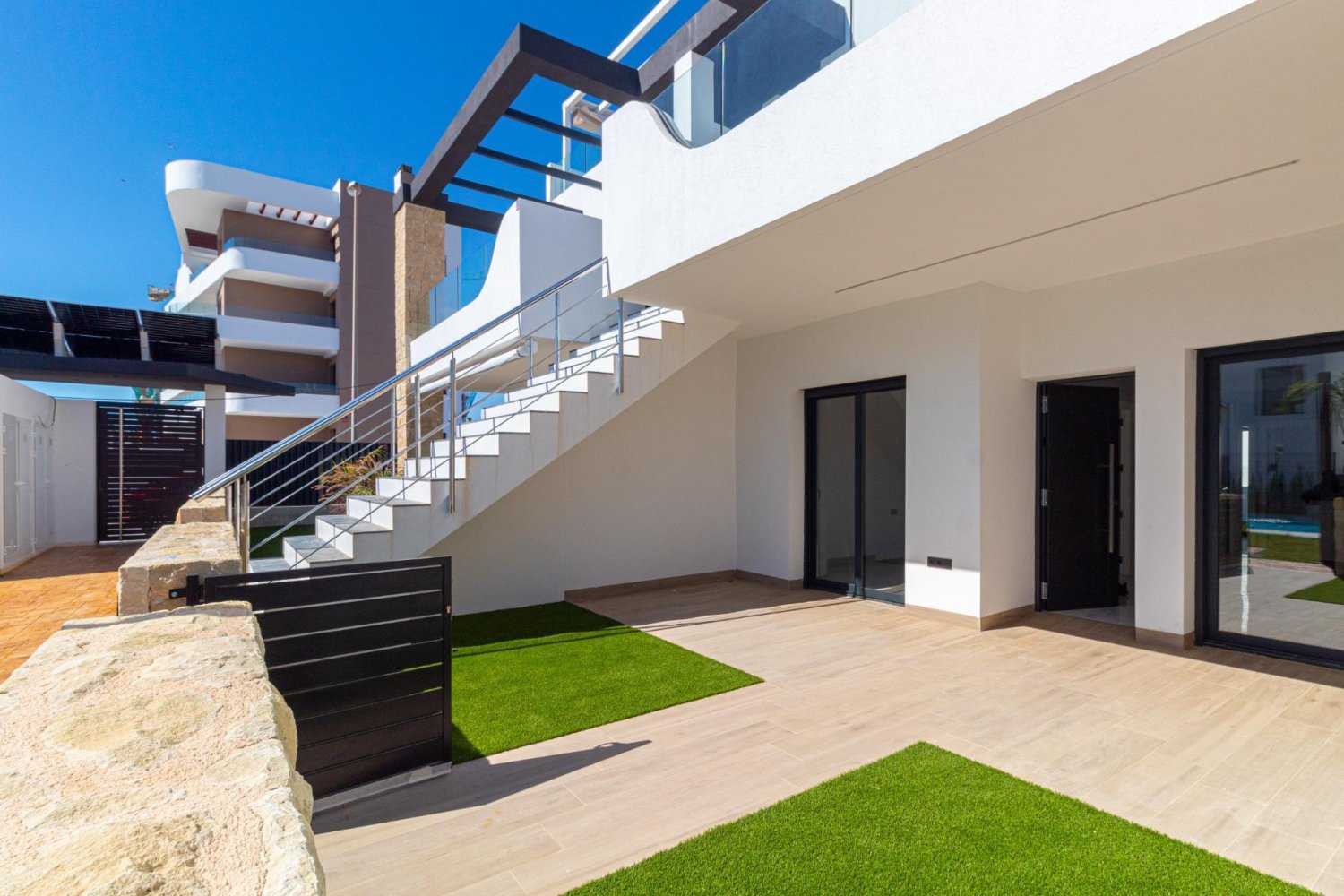 Appartamento a Orihuela, Alicante, Spagna 83 mq. N° 198144