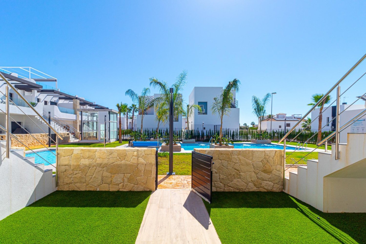 Appartamento a Orihuela, Alicante, Spagna 83 mq. N° 198144
