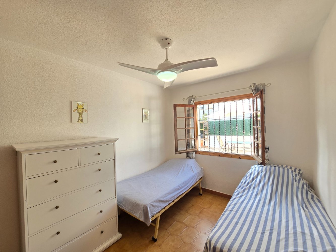 Villetta a schiera a Alicante, Spagna 2 camere da letto, 66 mq. N° 198282