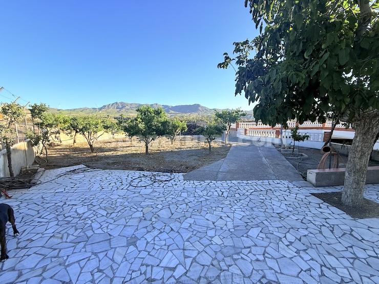 House in Cela, Almeria, Spain 8 bedrooms, 386 sq.m. No. 198174