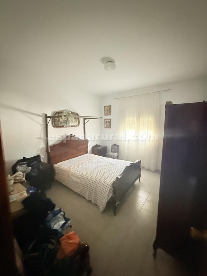 House in Cela, Almeria, Spain 8 bedrooms, 386 sq.m. No. 198174
