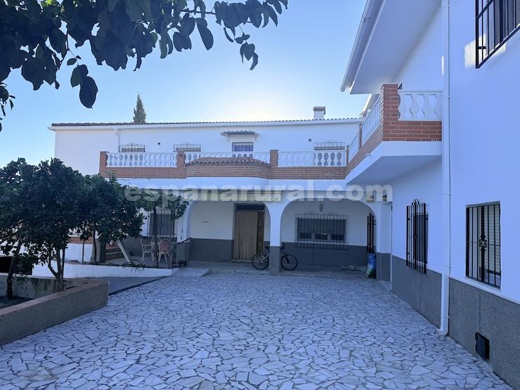 House in Cela, Almeria, Spain 8 bedrooms, 386 sq.m. No. 198174