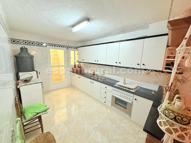 House in Cela, Almeria, Spain 8 bedrooms, 386 sq.m. No. 198174