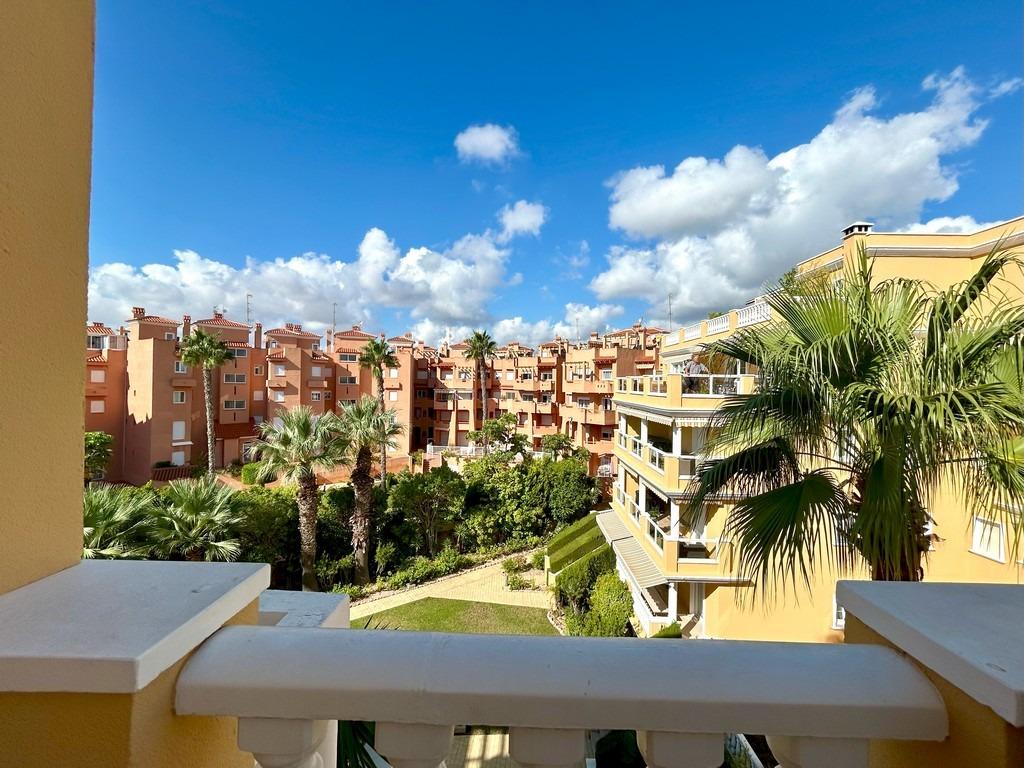 Lägenhet i Cabo Roig, Alicante, Spanien 3 sovrum, 104 kvm. Nr. 198034