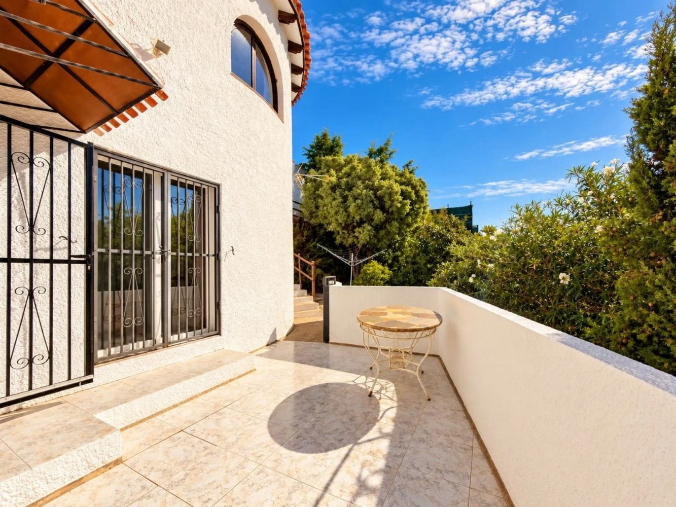 Villa in Alicante, Spanien 4 Schlafzimmer, 149 m2 Nr. 197166