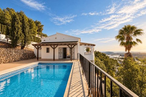 Villa in Alicante, Spanien 4 Schlafzimmer, 149 m2 Nr. 197166