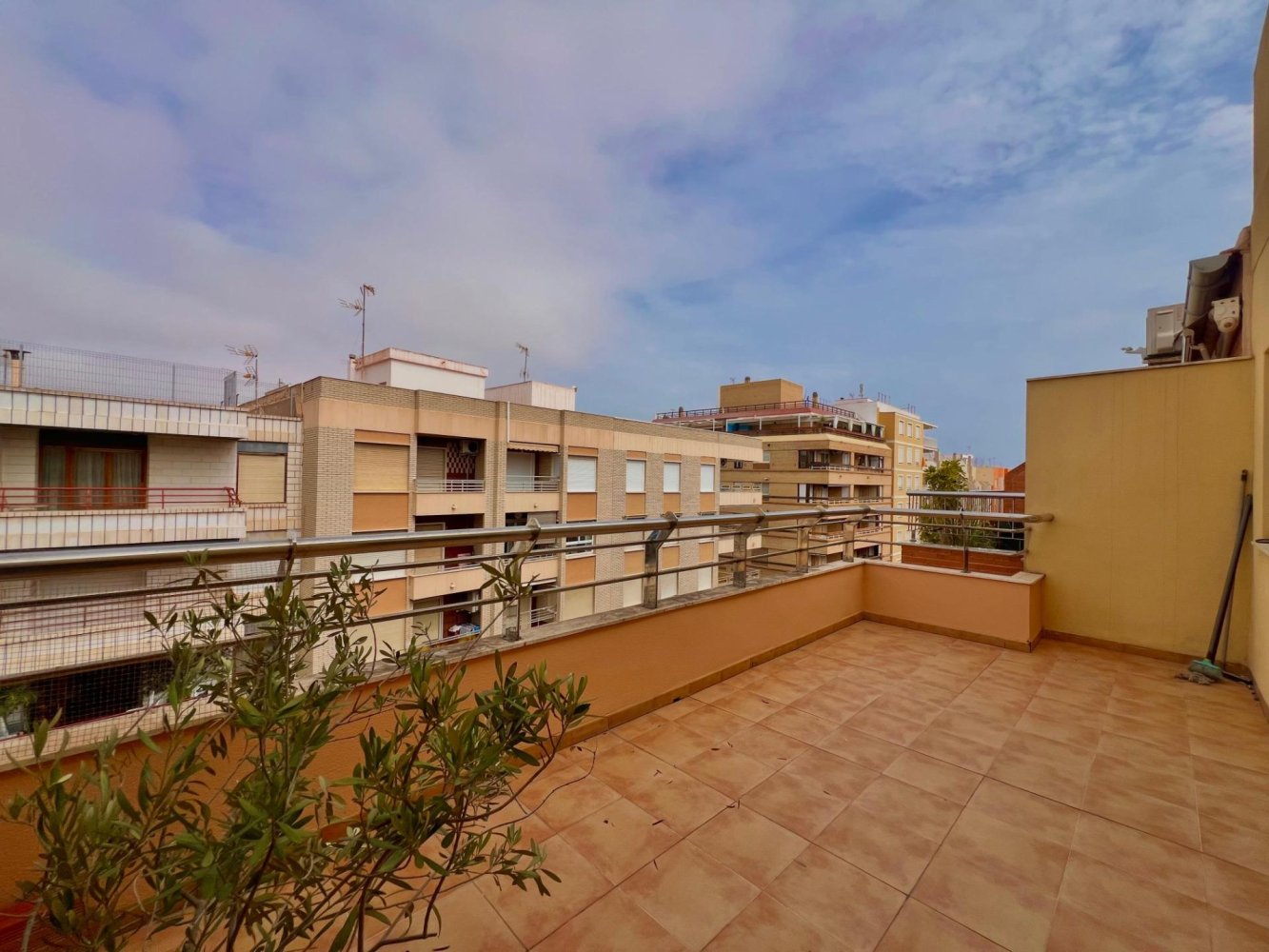 Penthouse à Torrevieja, Alicante, Espagne 2 chambres, 75 m2 No. 198155