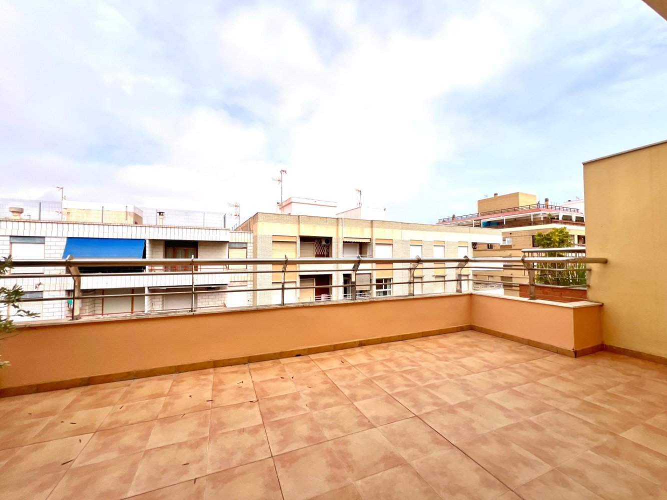 Penthouse à Torrevieja, Alicante, Espagne 2 chambres, 75 m2 No. 198155