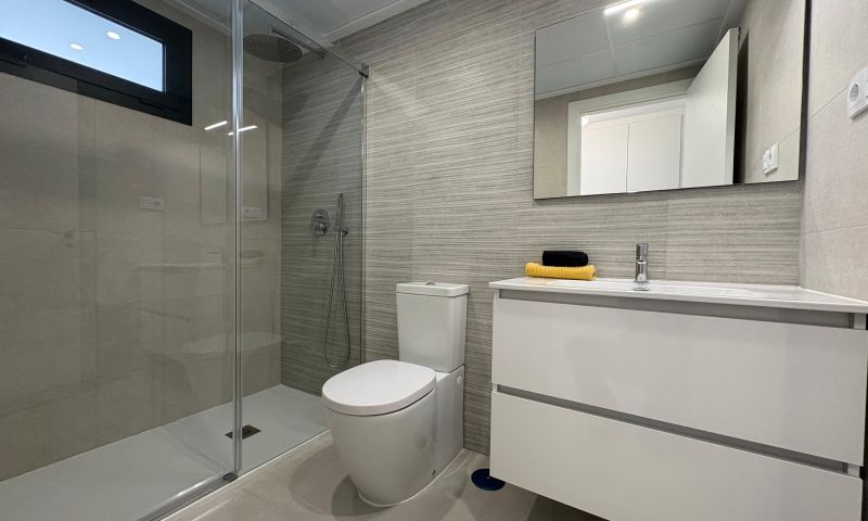 Apartament w Alicante, Hiszpania 3 sypialnie, 140 mkw. nr 198025