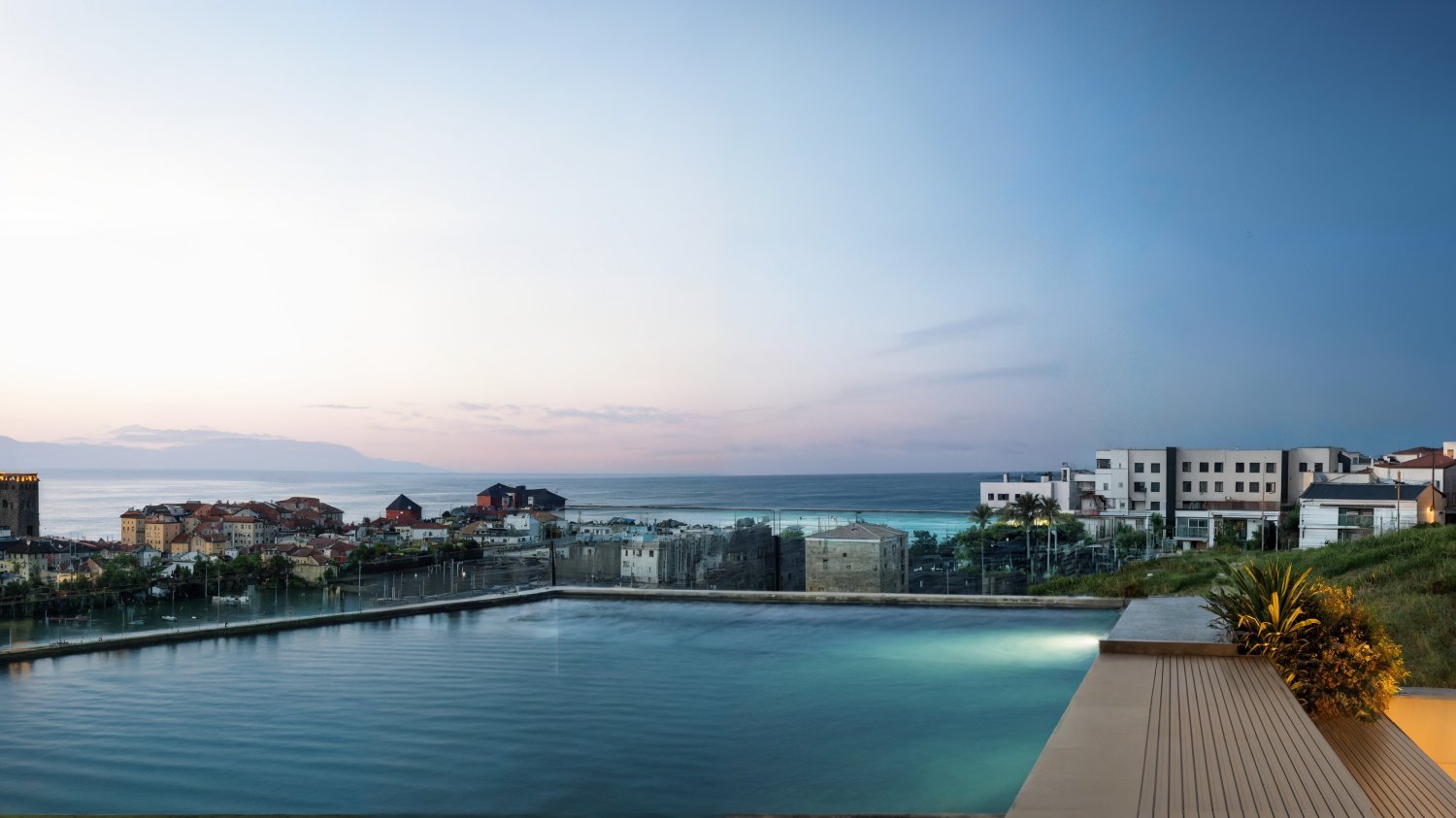 Apartamento en Estepona, Málaga, España 3 dormitorios, 119 m2 No. 197179