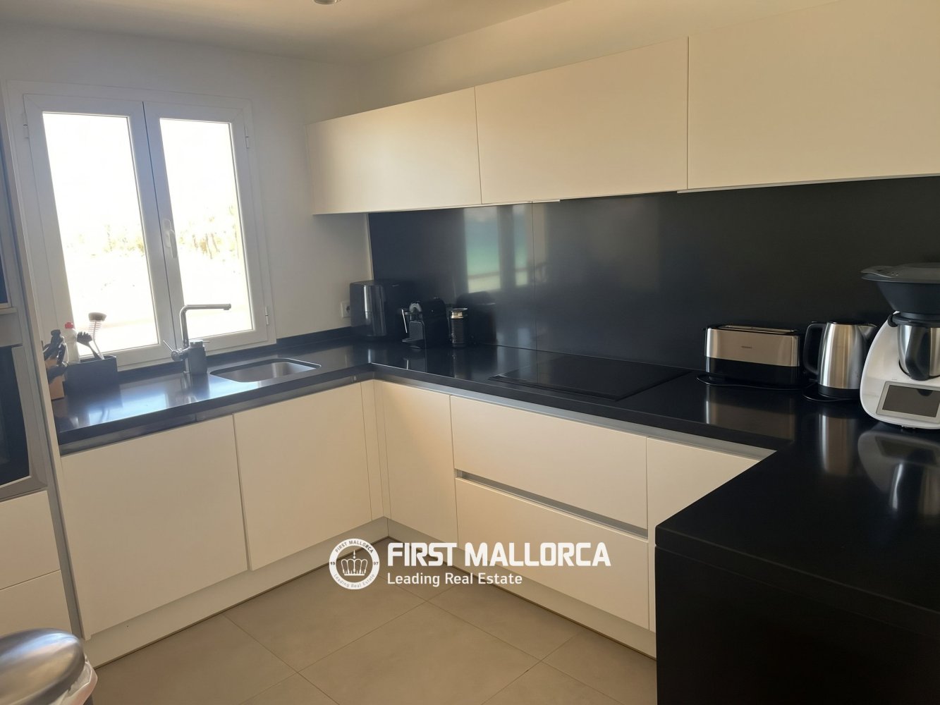 Apartment in Palma de Majorca, Mallorca, Spain 3 bedrooms, 130 sq.m. No. 198765