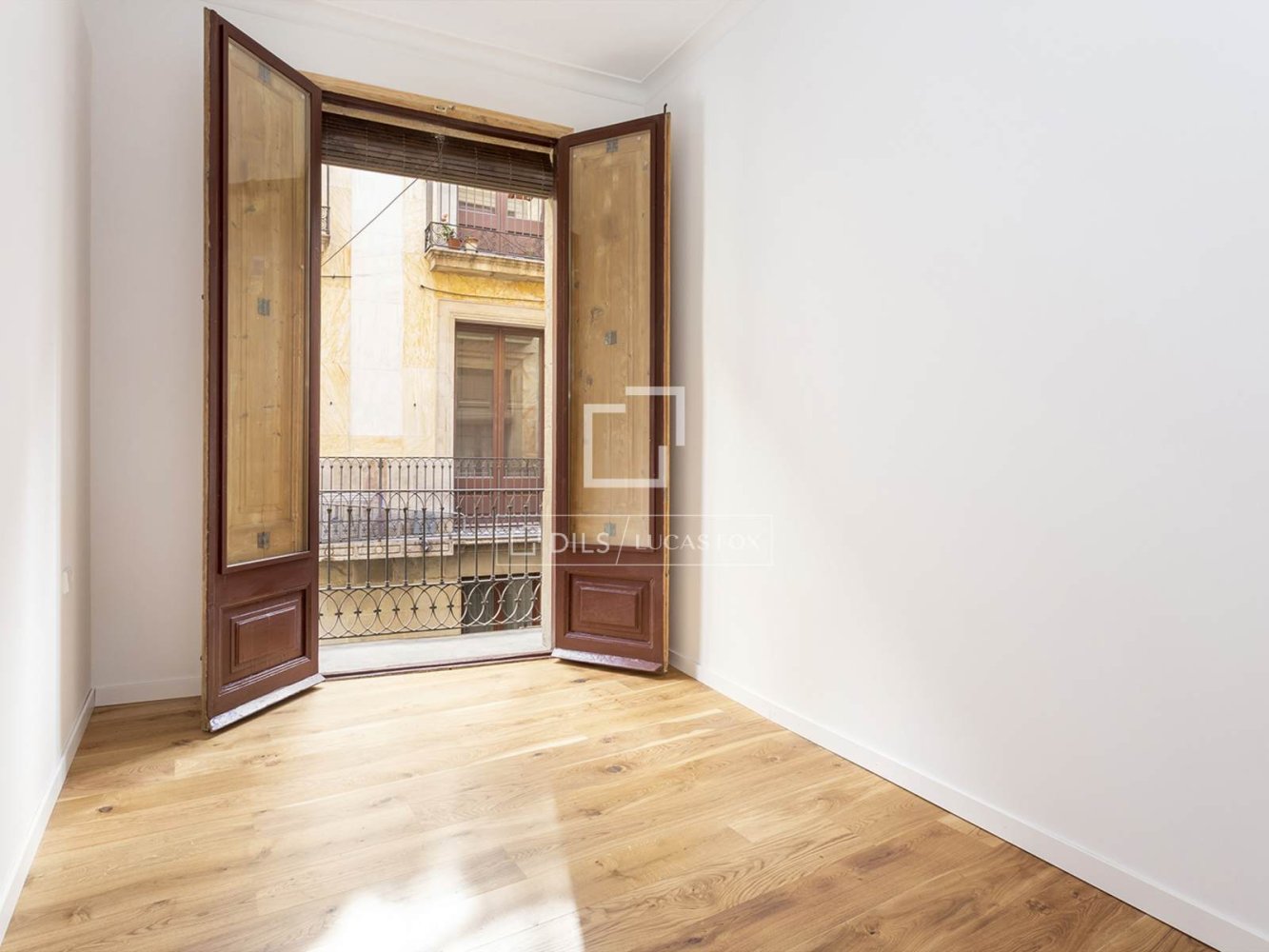 Wohnung in Barcelona, Spanien 3 Schlafzimmer, 125 m2 Nr. 199986