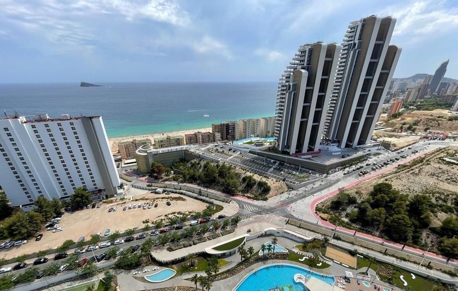 Apartamento en Benidorm, Alicante, España 2 dormitorios, 105 m2 No. 197964