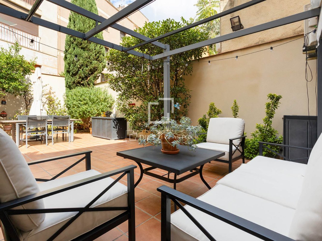 Villa a Barcelona, Spagna 4 camere da letto, 258 mq. N° 197617