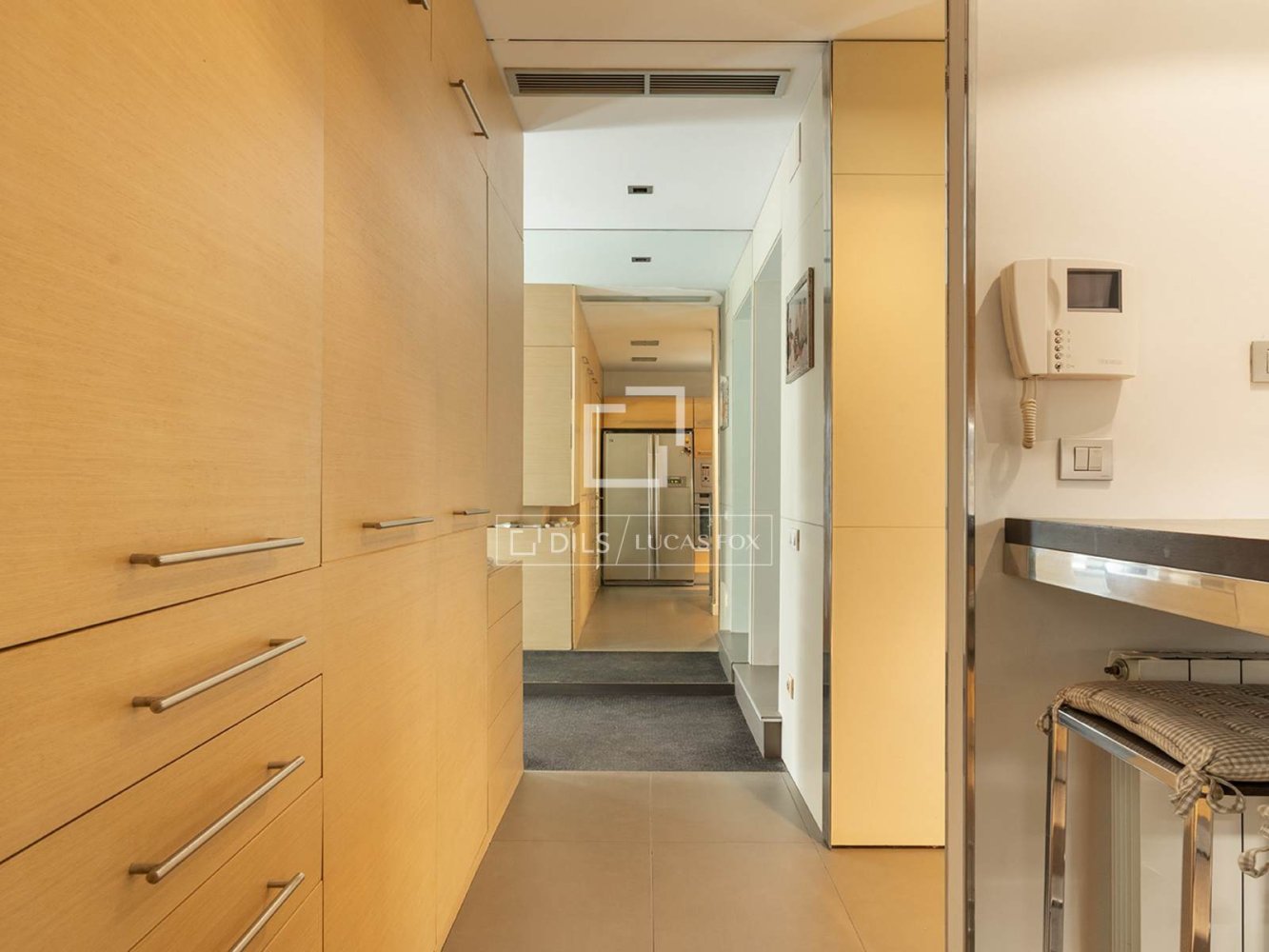 Villa a Barcelona, Spagna 4 camere da letto, 258 mq. N° 197617