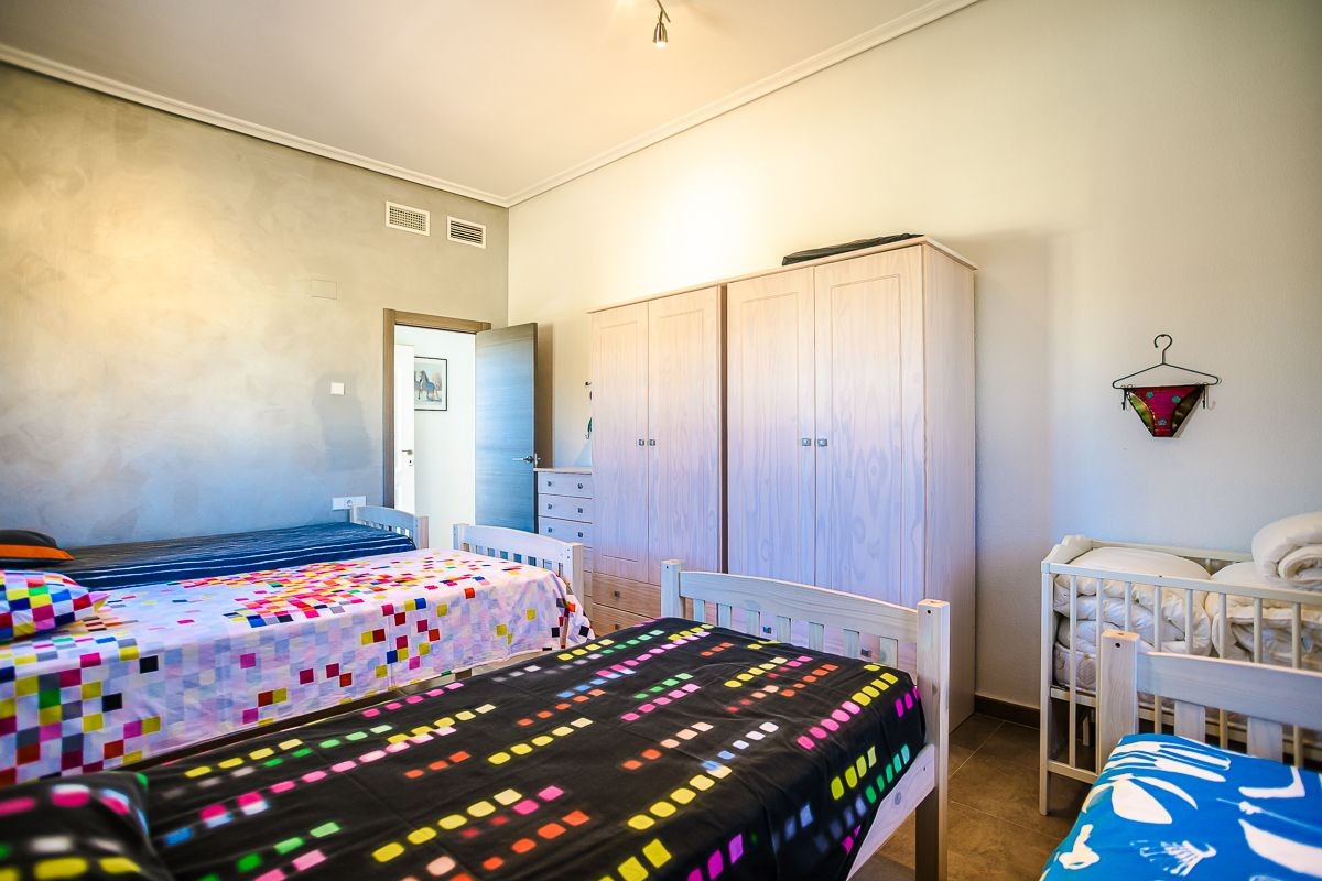 Villa a Catral, Alicante, Spagna 4 camere da letto, 146 mq. N° 197467