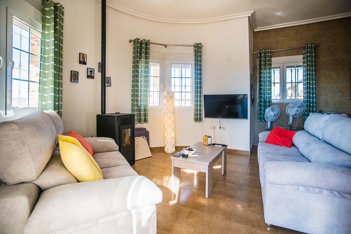 Villa a Catral, Alicante, Spagna 4 camere da letto, 146 mq. N° 197467